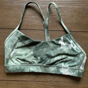 Lululemon Flow Y Nulu Bra